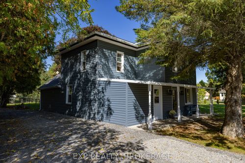 6045 Verona St, Verona, ON, K0H2W0 | Card Image