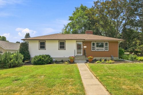 2464 Holloway Ave E, North Saint Paul, MN, 55109-4074 | Card Image