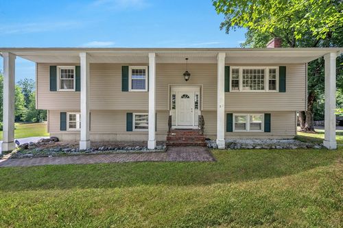 2 Rutgers Rd, Andover, MA, 01810-4305 | Card Image