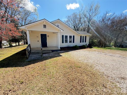 1003 W B St, Kannapolis, NC, 28081-2019 | Card Image