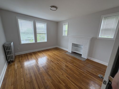 15-2 Webster, Malden, MA, 02148 | Card Image