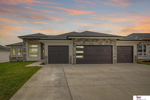 5608 N 212th St, Elkhorn, NE, 68022-5355 | Card Image