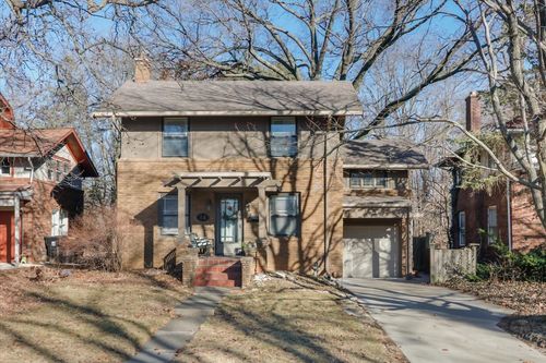 14 Broadway Pl, Normal, IL, 61761-3613 | Card Image