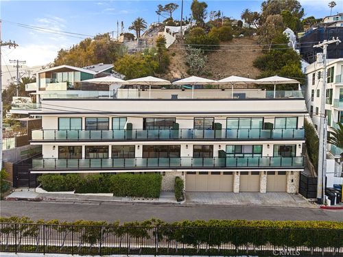 17333 Castellammare Drive, Los Angeles, CA, 90272 | Card Image