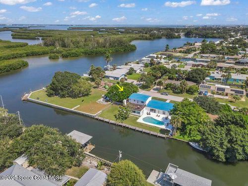 492 Dempsey Dr, Cocoa Beach, FL, 32931-2806 | Card Image