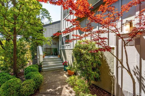 18120 Vassar Ct, Sonoma, CA, 95476-4158 | Card Image