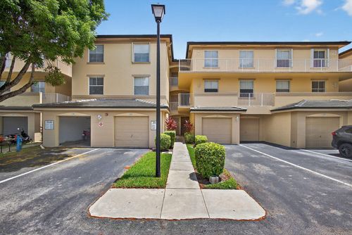 205-2040 Greenview Shores 205 Boulevard, Wellington, FL, 33414 | Card Image