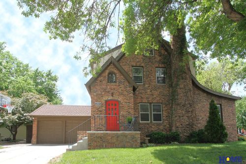 2501 Lafayette Ave, Lincoln, NE, 68502-4945 | Card Image