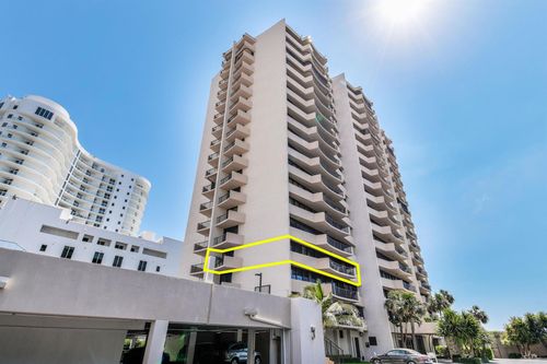 apt-1-304-4200 N Ocean Dr, Riviera Beach, FL, 33404-2817 | Card Image