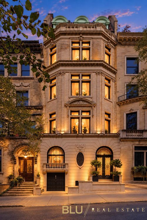 313 W 74th St, New York, NY, 10023-1604 | Card Image