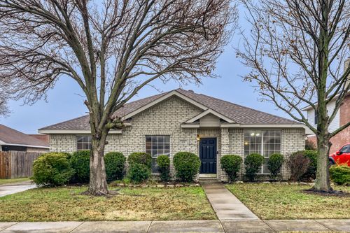 420 Overland Trl, Cedar Hill, TX, 75104-5426 | Card Image