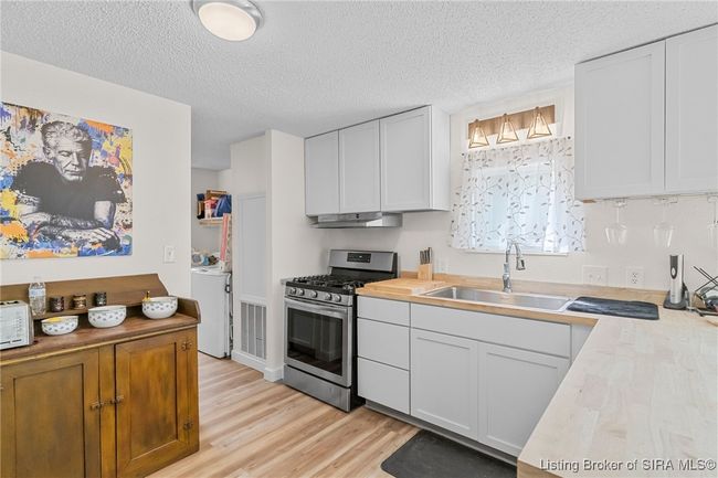 11945 N Jefferson Rd, Home with 3 bedrooms, 2 bathrooms and null parking in Madison IN | Image 10