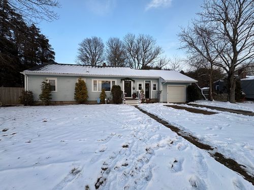 9 Rochambeau St, Fairhaven, MA, 02719-5006 | Card Image