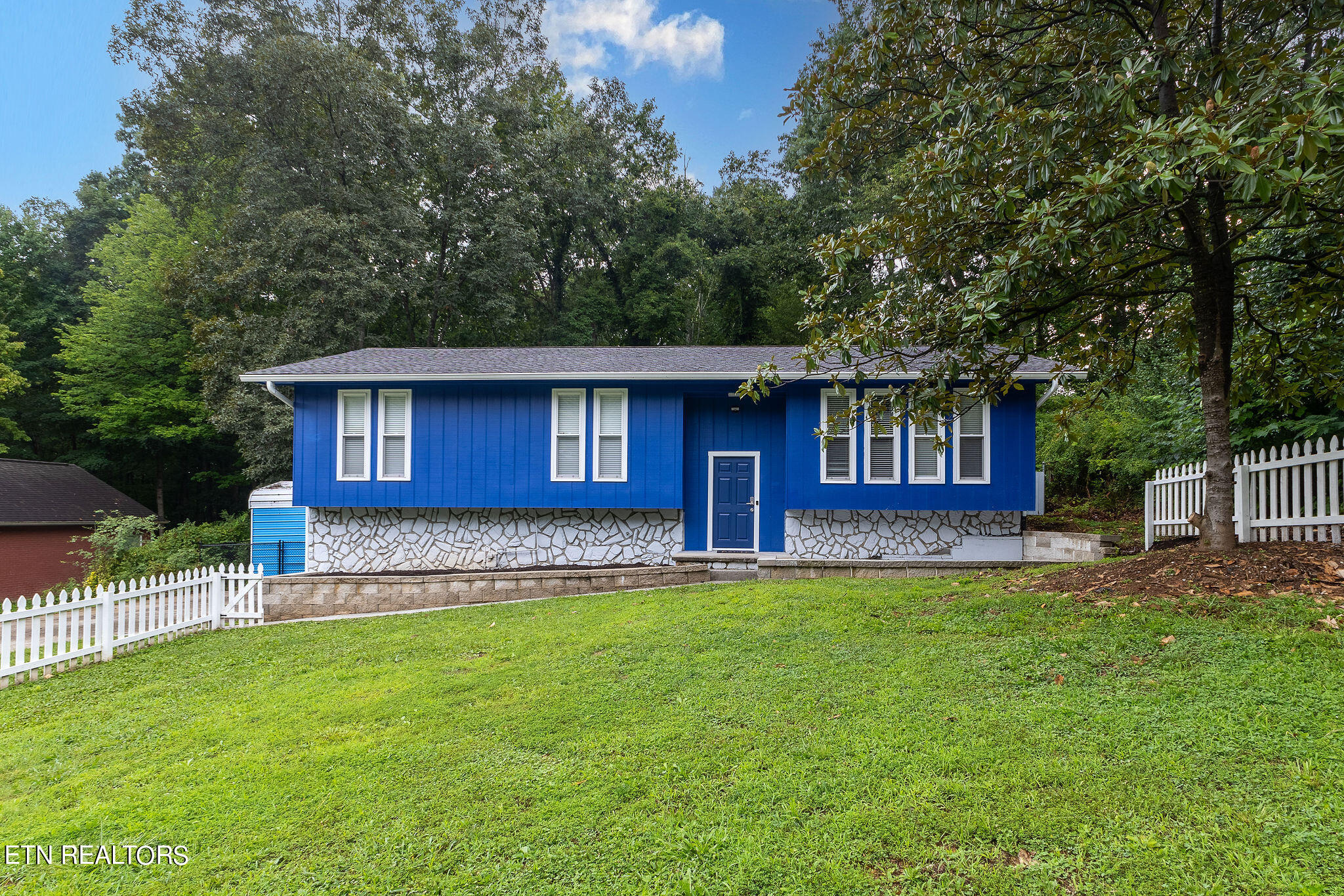 Capitol Blvd, Knoxville, TN 37931