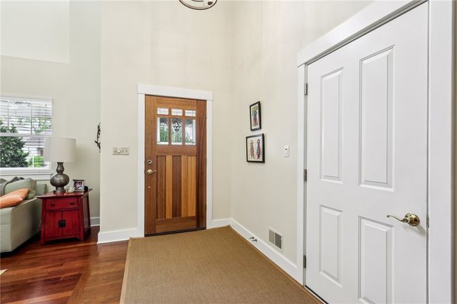 238 Berkeley Way, Condo with 3 bedrooms, 3 bathrooms and 2 parking in Monroeville PA | Image 7
