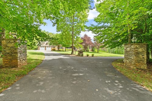 144 Primitive Acres Ln, Boones Mill, VA, 24065 | Card Image