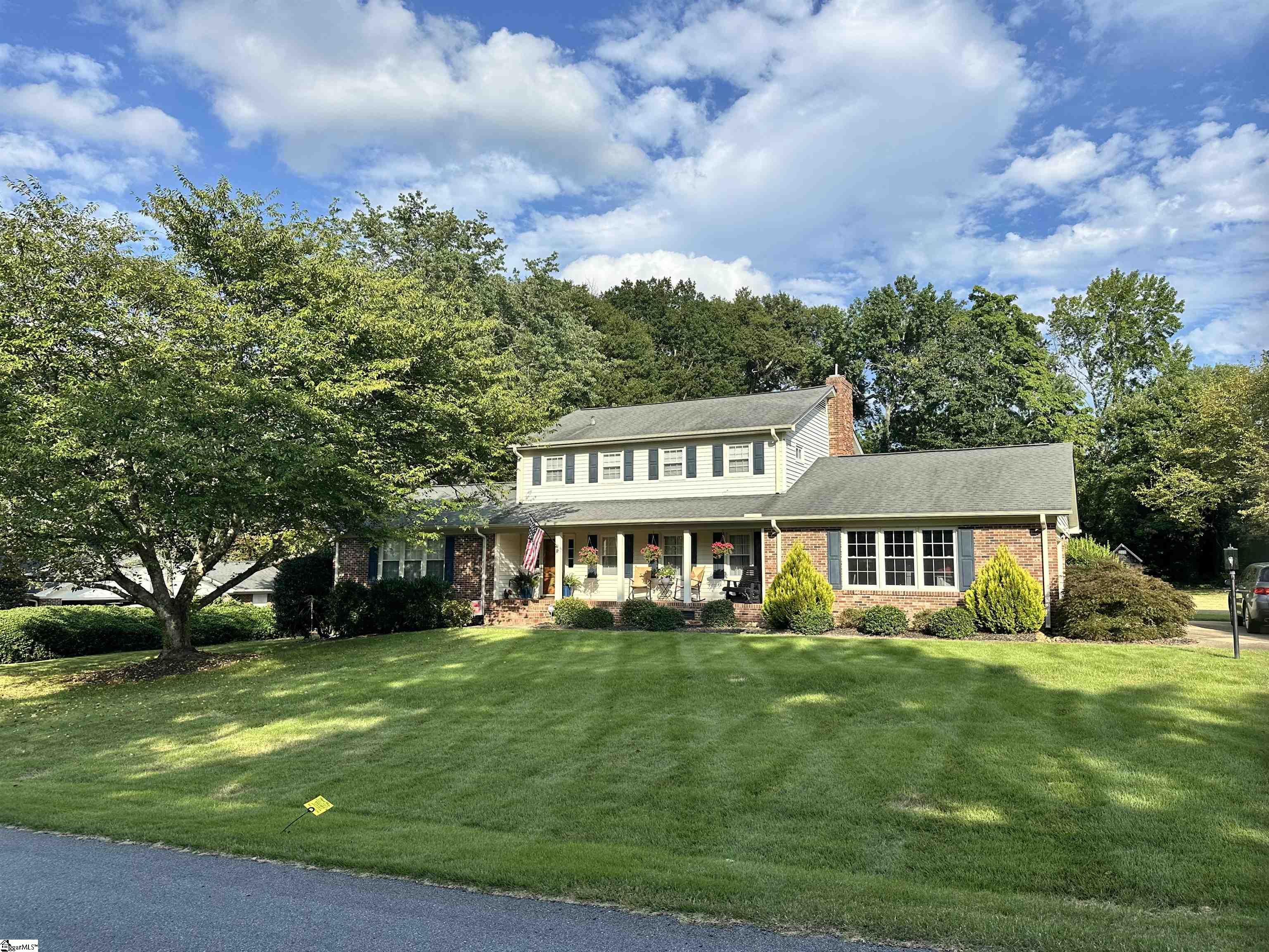 Independence Dr, Greenville, SC 29615
