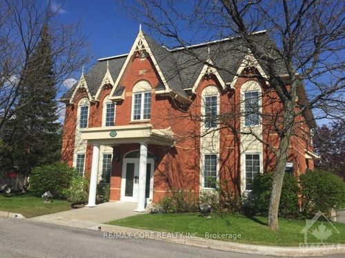 103 High St, Prescott Russell, ON, K0B1R0 | Card Image