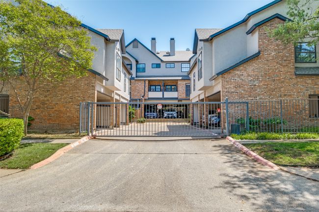 UNIT-3 - 4102 Buena Vista St, Condo with 2 bedrooms, 2 bathrooms and null parking in Dallas TX | Image 23