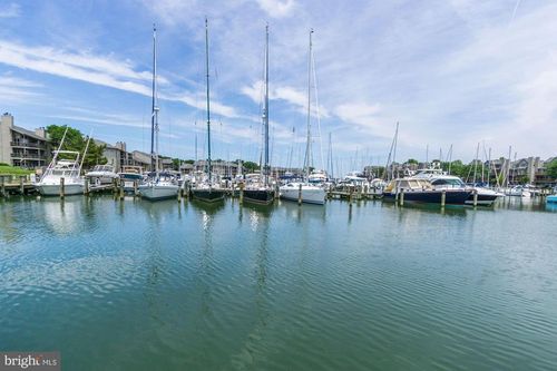 apt-101-2004 Quay Village Ct, ANNAPOLIS, MD, 21403-3870 | Card Image