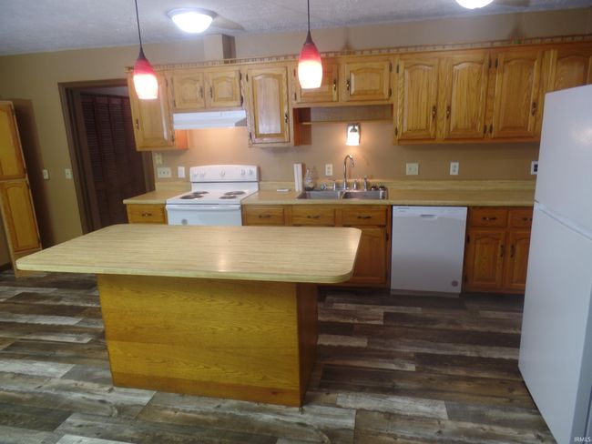 195 W Minella St, House other with 2 bedrooms, 1 bathrooms and null parking in Lyons IN | Image 5