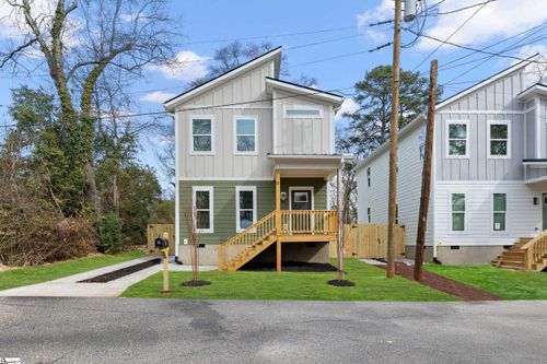 6 Brush St, Greenville, SC, 29607-2249 | Card Image