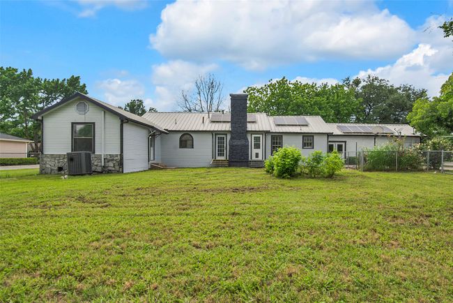 820 Lipscomb St, House other with 3 bedrooms, 2 bathrooms and null parking in Bonham TX | Image 28