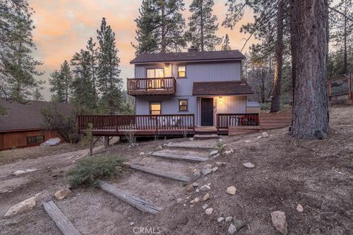 39075 Rim Of The World Dr, Fawnskin, CA, 92333-1066 | Card Image