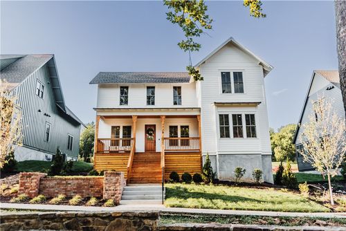 1738 W Markham Rd, Fayetteville, AR, 72701-3908 | Card Image