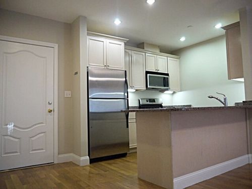 unit-504-1522 Vfw Pkwy, Boston, MA, 02132-5561 | Card Image