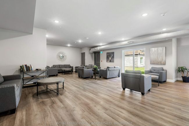113 - 501 Frontenac St, Condo with 1 bedrooms, 1 bathrooms and null parking in Kingston ON | Image 20
