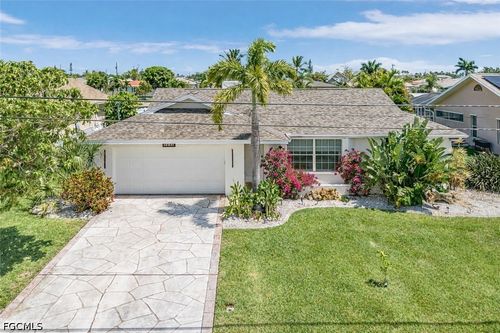 1433 Se 17th St, CAPE CORAL, FL, 33990-5520 | Card Image
