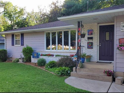 1418 Tyler St, Hastings, MN, 55033-2838 | Card Image