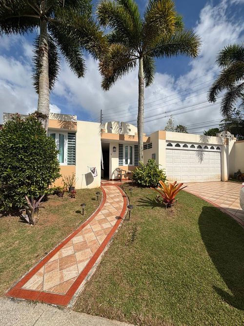 AA-23 Austral, Cidra, PR, 00739 | Card Image