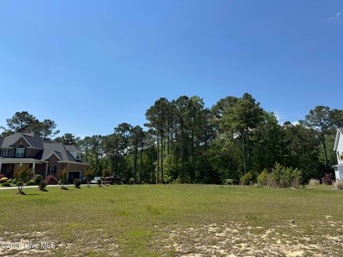 405 Palustris Ct, Holly Ridge, NC, 28445-6404 | Card Image