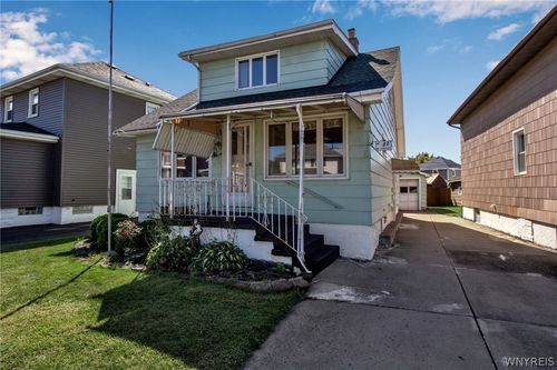 31 Jackson Ave, Lackawanna, NY, 14218-3314 | Card Image