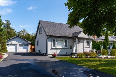 17 Trimdon Ave, House other with 3 bedrooms, 3 bathrooms and 8 parking in Brantford ON | Image 1