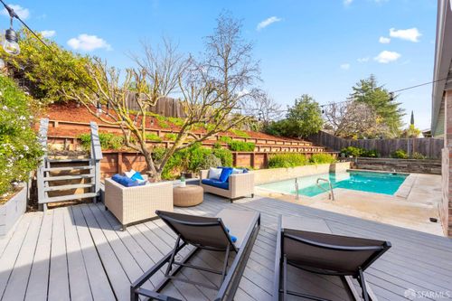 1548 Fieldcrest Dr, Pleasant Hill, CA, 94523-1016 | Card Image