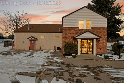 36050 Goddard Rd, Romulus, MI, 48174-3850 | Card Image