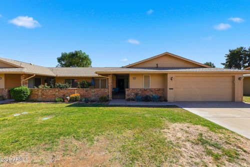 10821 W Denham Dr, Sun City, AZ, 85351-4649 | Card Image
