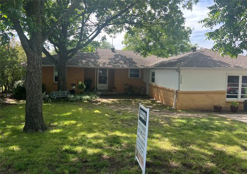1224 Bellaire Dr, Grapevine, TX, 76051-5557 | Card Image