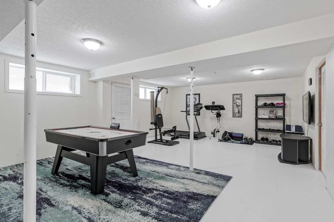 161 Rainbow Falls Heath, Home with 3 bedrooms, 2 bathrooms and 6 parking in Chestermere AB | Image 36