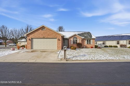 2125 Greystone Ct, Findlay, OH, 45840-7736 | Card Image