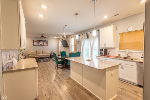 2538 Riviera Pl, Greenwood, IN, 46143-5014 | Card Image