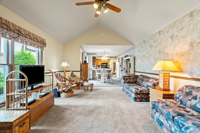 620 W 58 Th St, House other with 3 bedrooms, 3 bathrooms and 2 parking in Westmont IL | Image 15