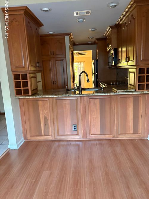 3467 Nw 17th Ter, Oakland Park, FL, 33309-5801 | Card Image