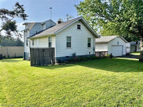 2171 Stahl Rd, Coventry Township, OH, 44319-1319 | Card Image