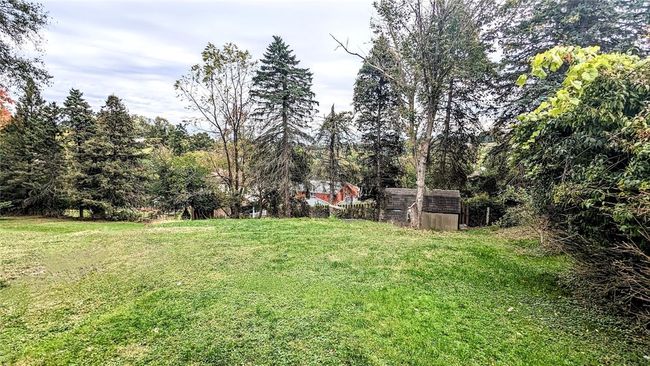 1011 Crest Ln, House other with 3 bedrooms, 3 bathrooms and 2 parking in Carnegie PA | Image 17