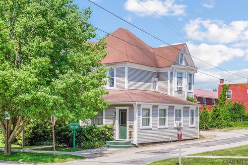 238 W Union St, Somerset, PA, 15501-1581 | Card Image