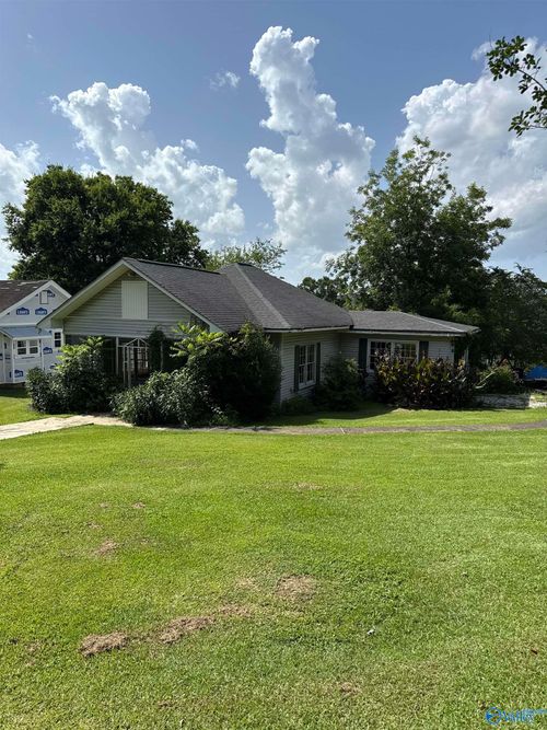 114 Washington Cir, Gadsden, AL, 35904-3915 | Card Image